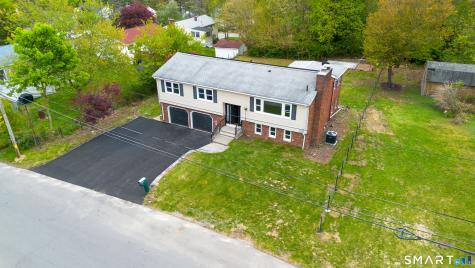 17 Fieldstone Road Waterbury CT 06704
