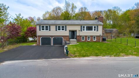 17 Fieldstone Road Waterbury CT 06704