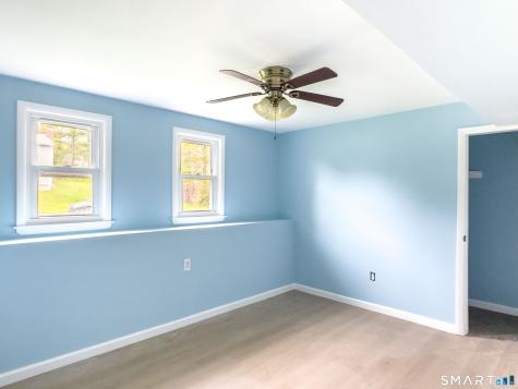 17 Fieldstone Road Waterbury CT 06704