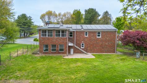 17 Fieldstone Road Waterbury CT 06704