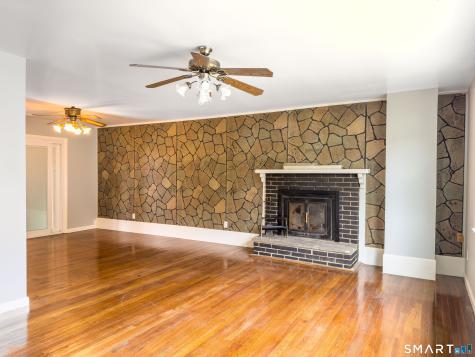 17 Fieldstone Road Waterbury CT 06704