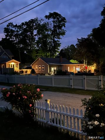 112 Main Street Essex CT 06409