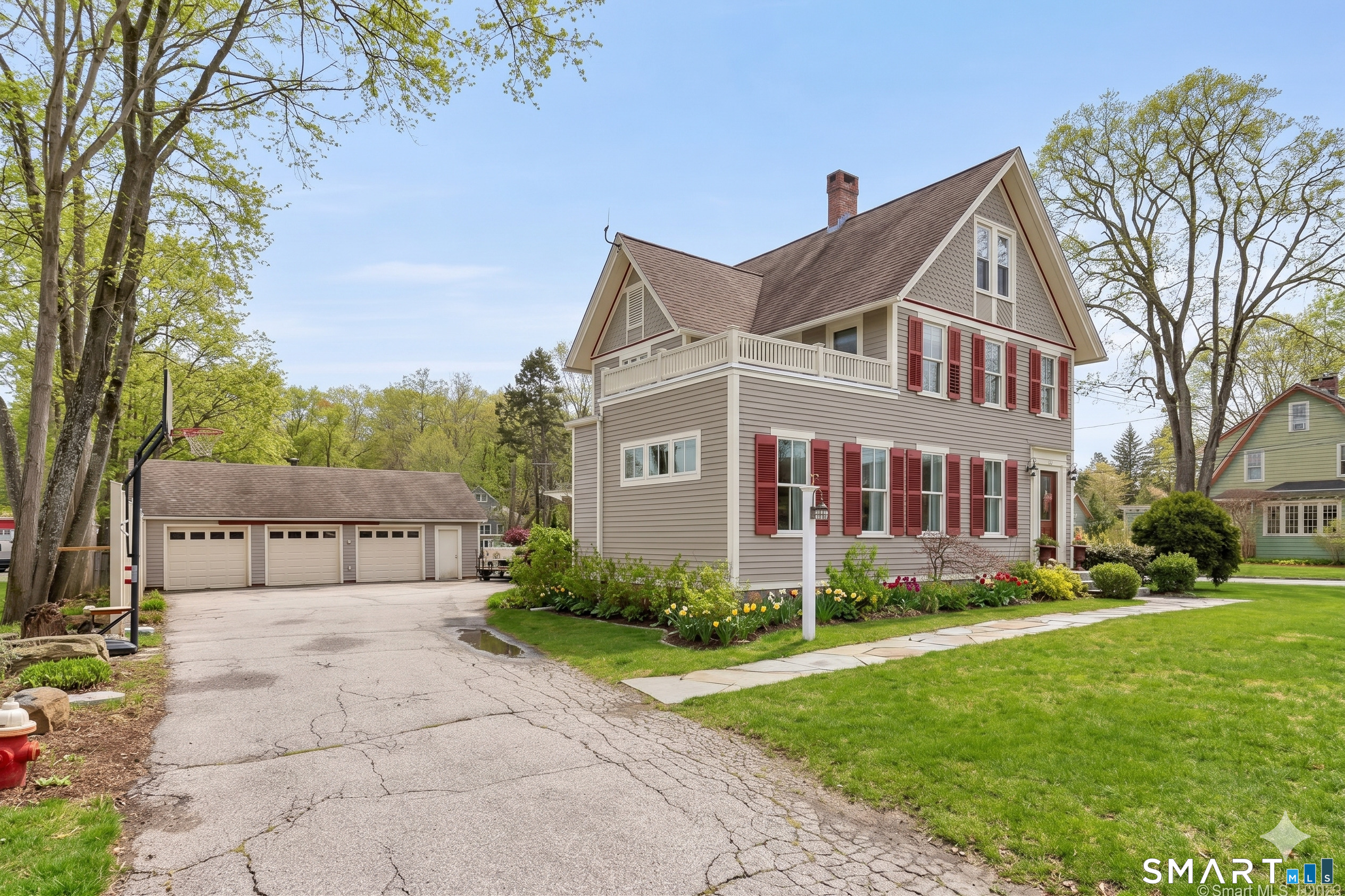 112 Main Street Essex CT 06409