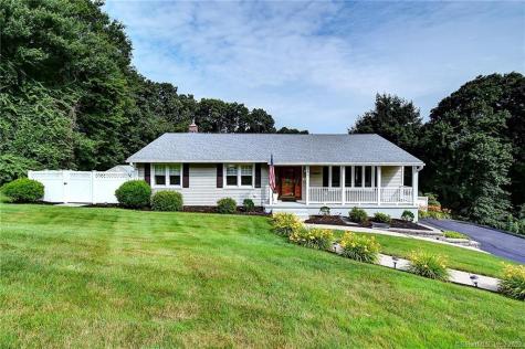 208 Juniper Ridge Drive Waterbury CT 06708