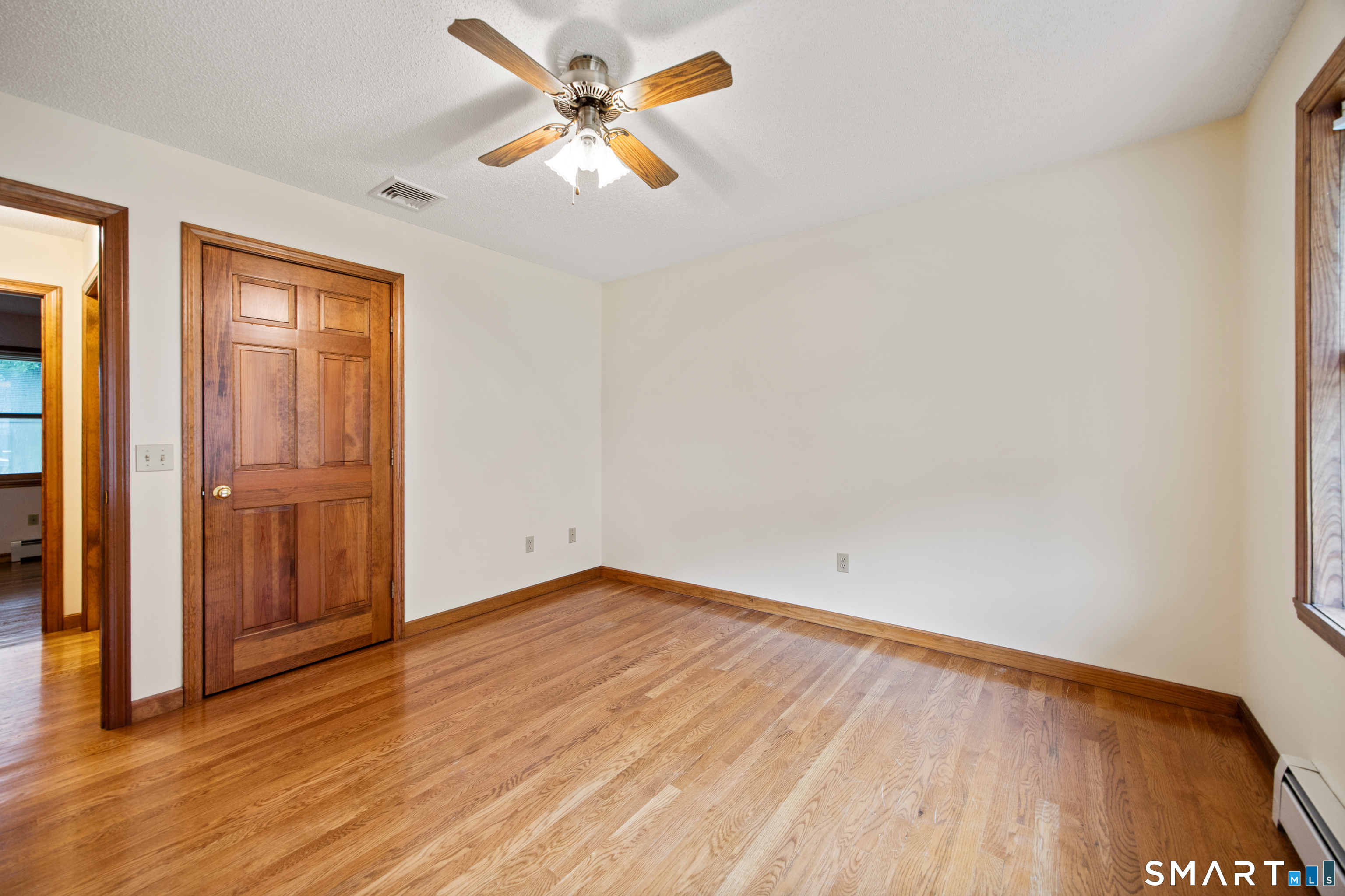 77 Jenta Lane Watertown CT 06795