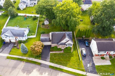 77 Jenta Lane Watertown CT 06795