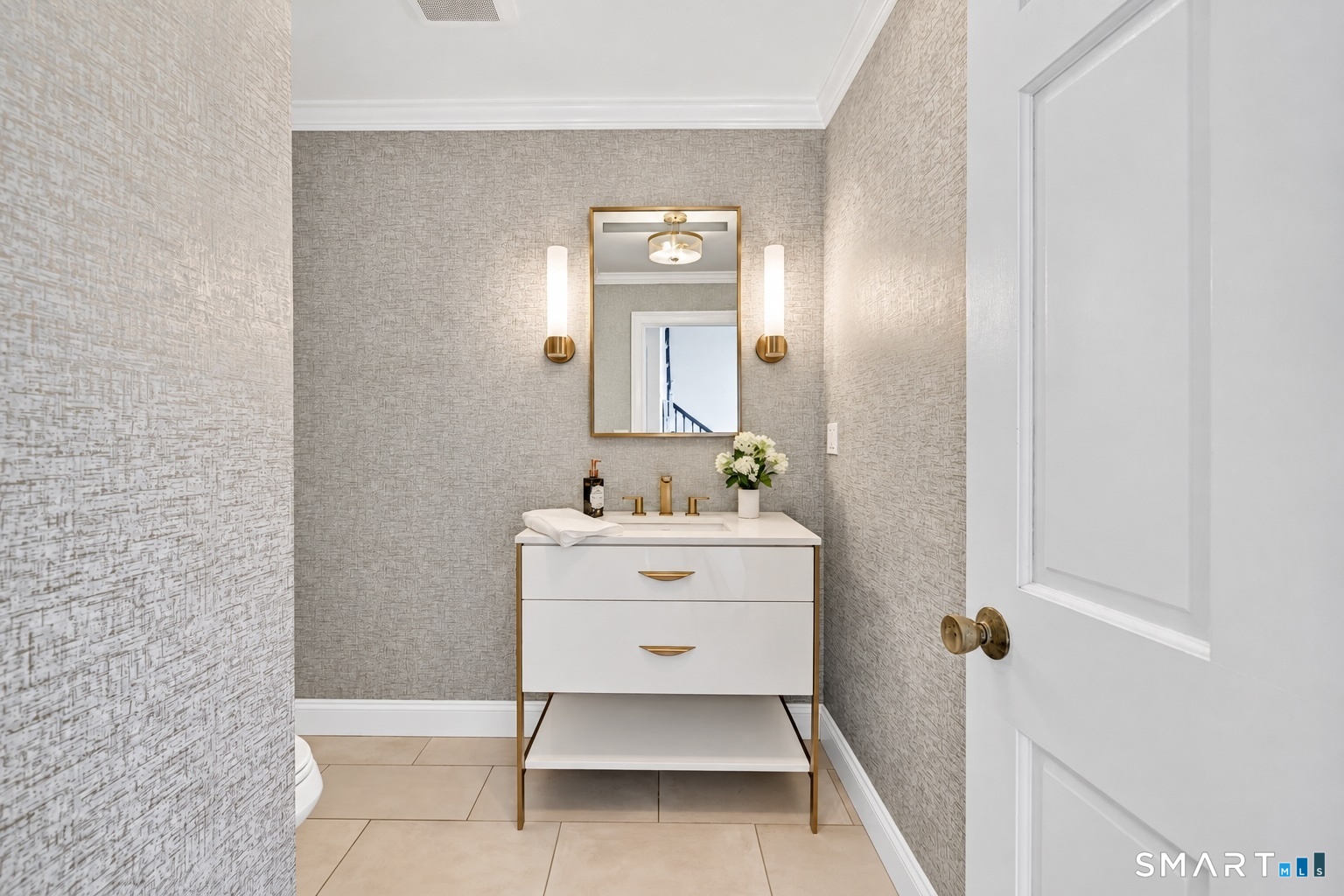 3 Crescent Lane Trumbull CT 06611