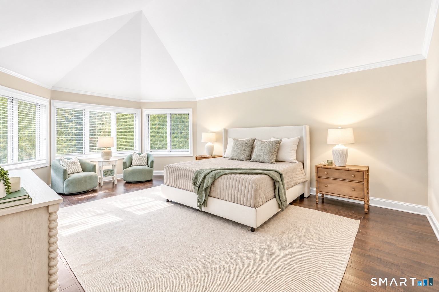 3 Crescent Lane Trumbull CT 06611