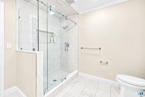 3 Crescent Lane Trumbull CT 06611