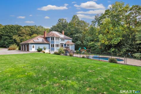 3 Crescent Lane Trumbull CT 06611