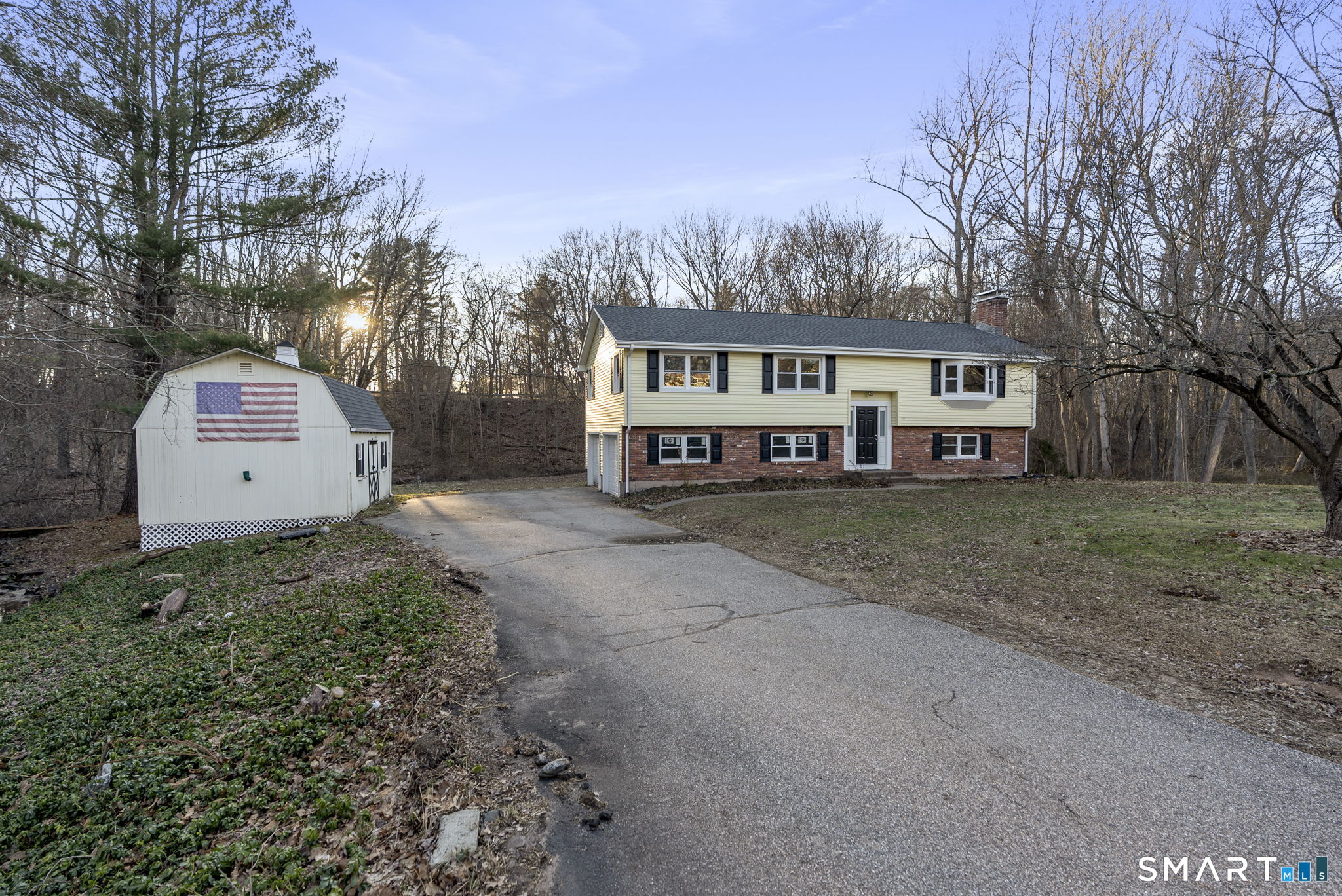 417 Buttonball Lane Glastonbury CT 06033