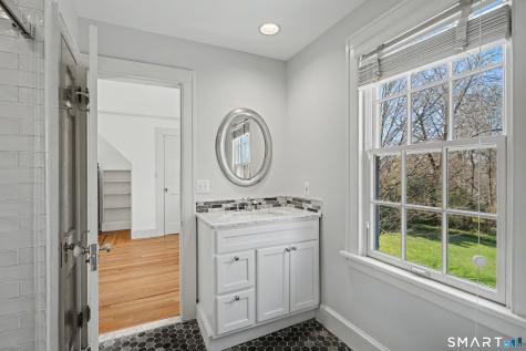 131 Paulney Road Cheshire CT 06410