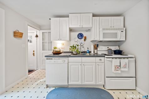 6 Bower Road Madison CT 06443