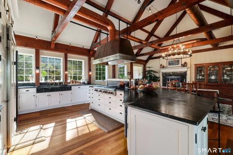 484 Joshuatown Road Lyme CT 06371