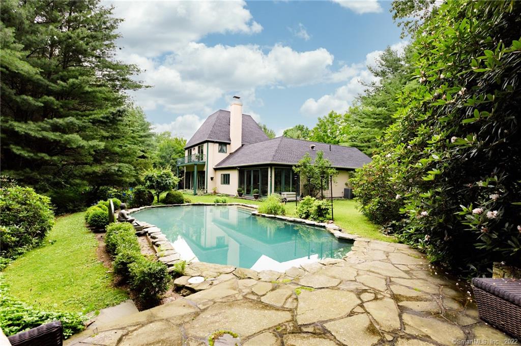 225 Crest Road Middlebury CT 06762