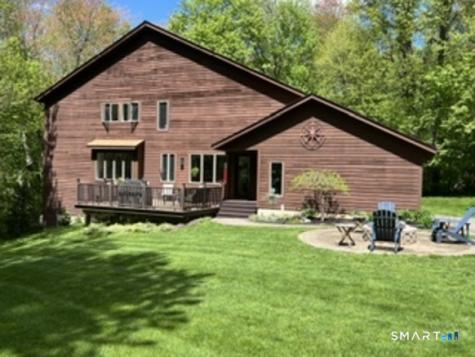 72 Pinnacle Road Ellington CT 06029