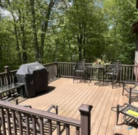 72 Pinnacle Road Ellington CT 06029