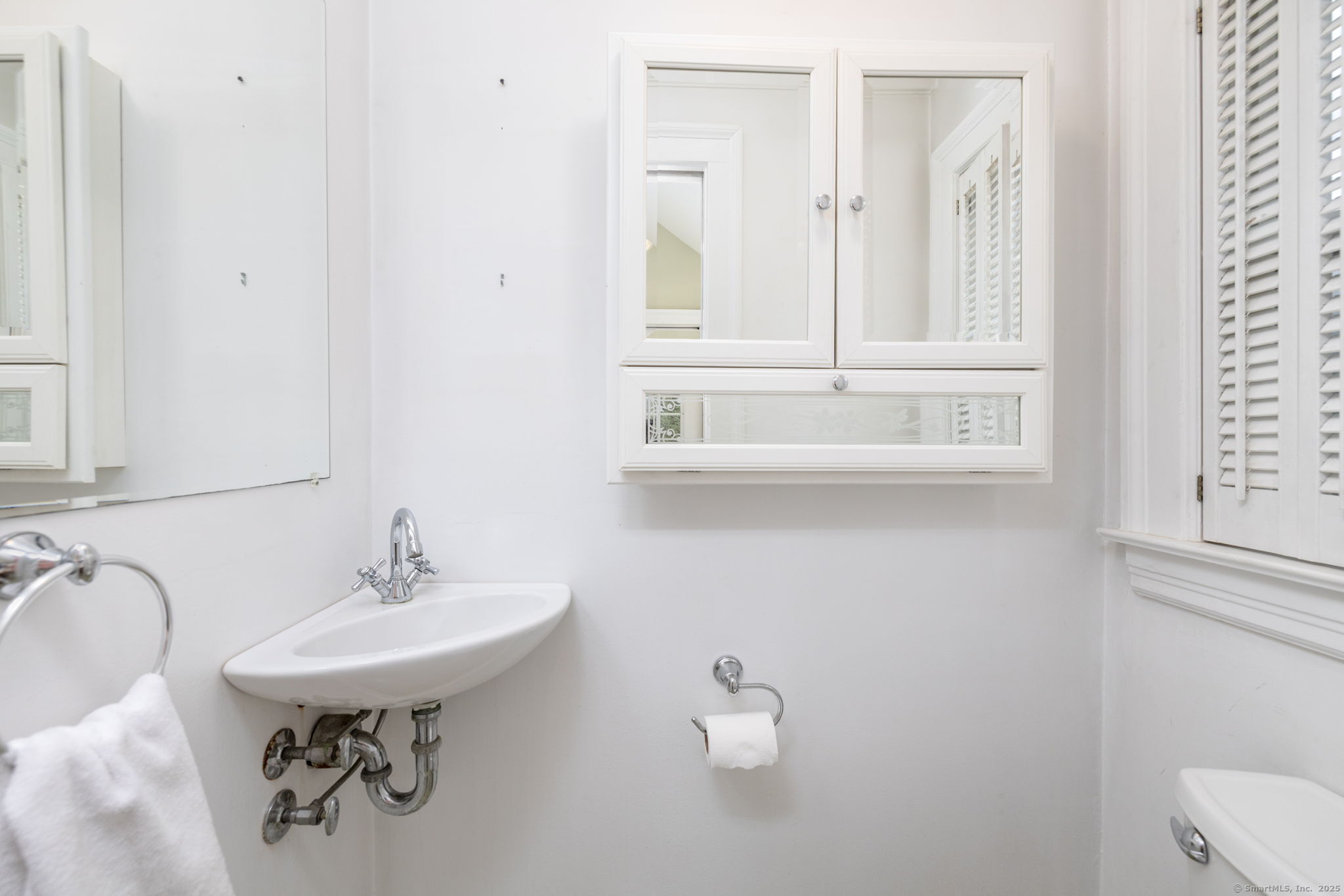 9 Avalon Place Wethersfield CT 06109