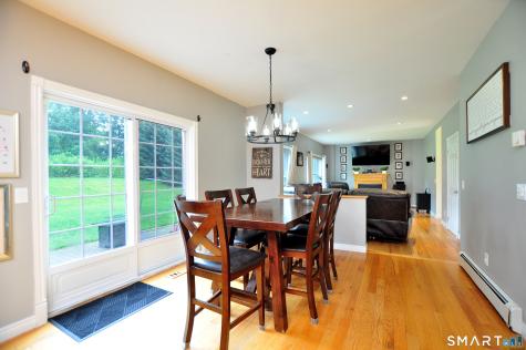 34 Chippenwood Lane Bristol CT 06010