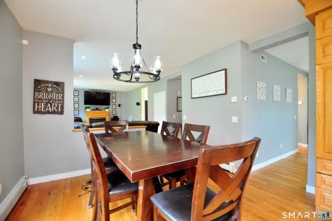 34 Chippenwood Lane Bristol CT 06010