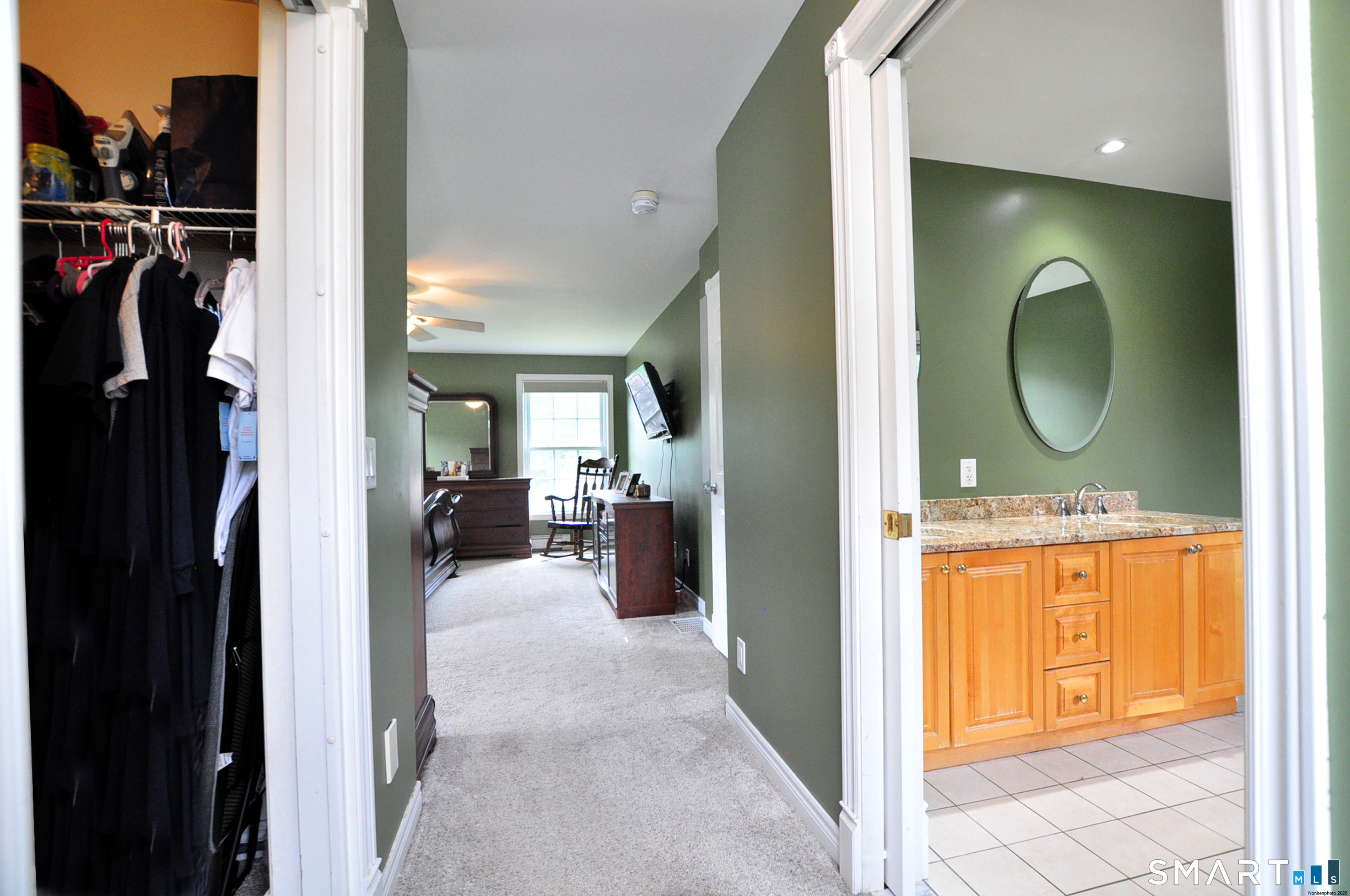 34 Chippenwood Lane Bristol CT 06010