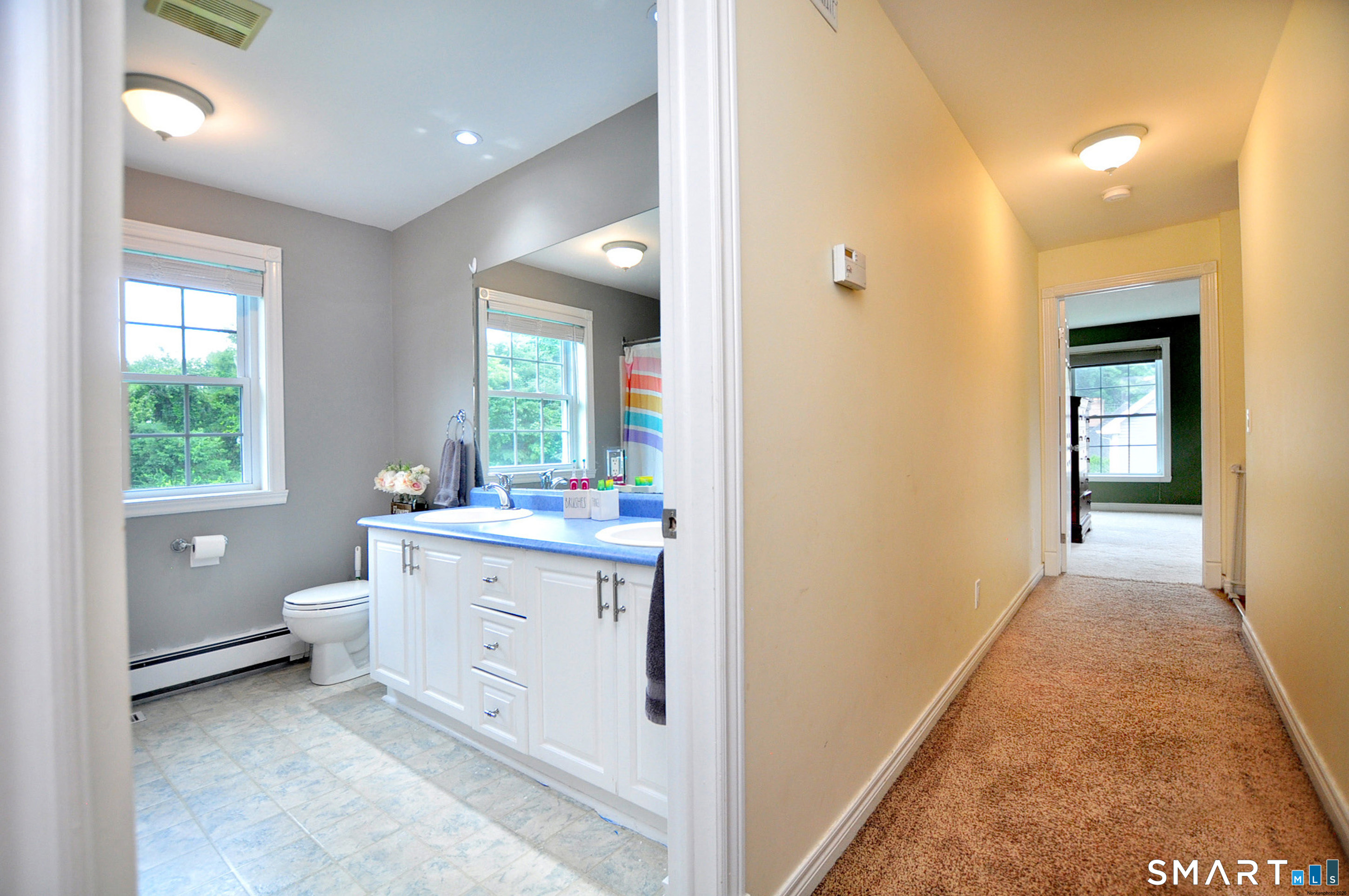 34 Chippenwood Lane Bristol CT 06010