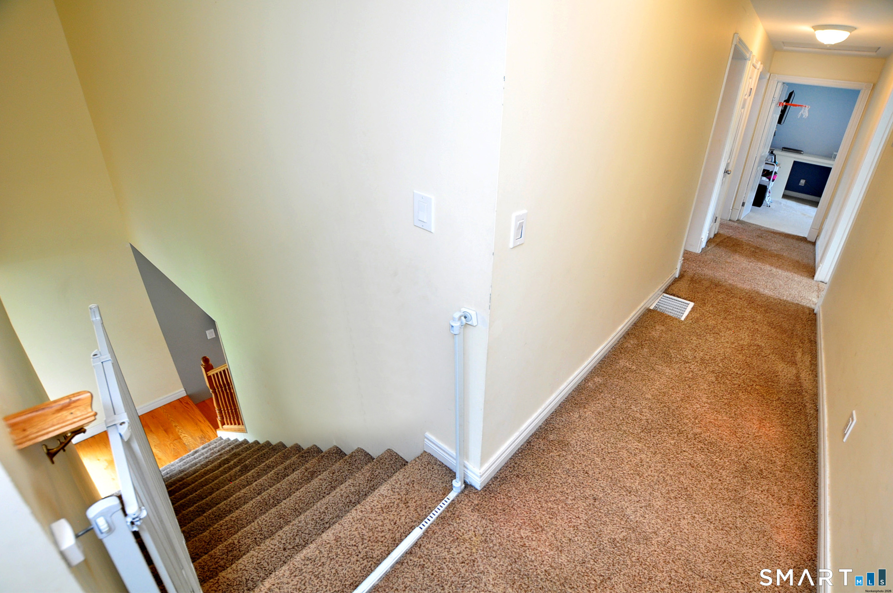 34 Chippenwood Lane Bristol CT 06010