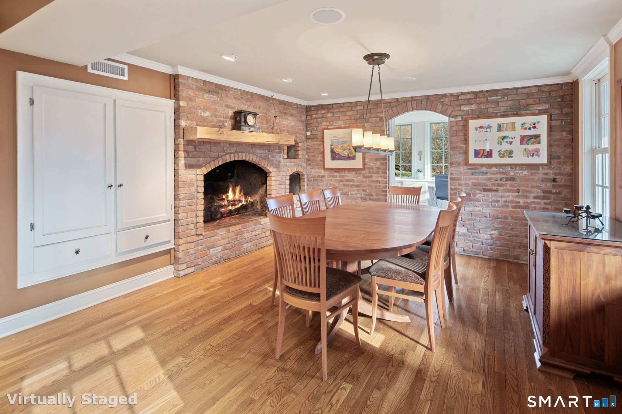 135 Comstock Hill Road New Canaan CT 06840