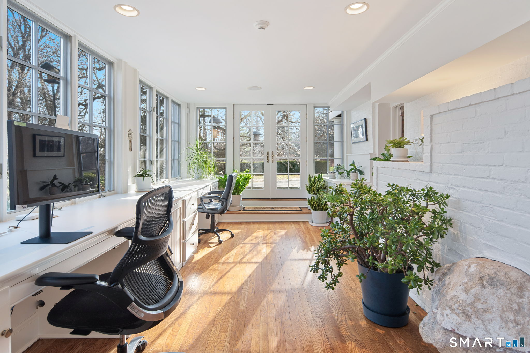 135 Comstock Hill Road New Canaan CT 06840