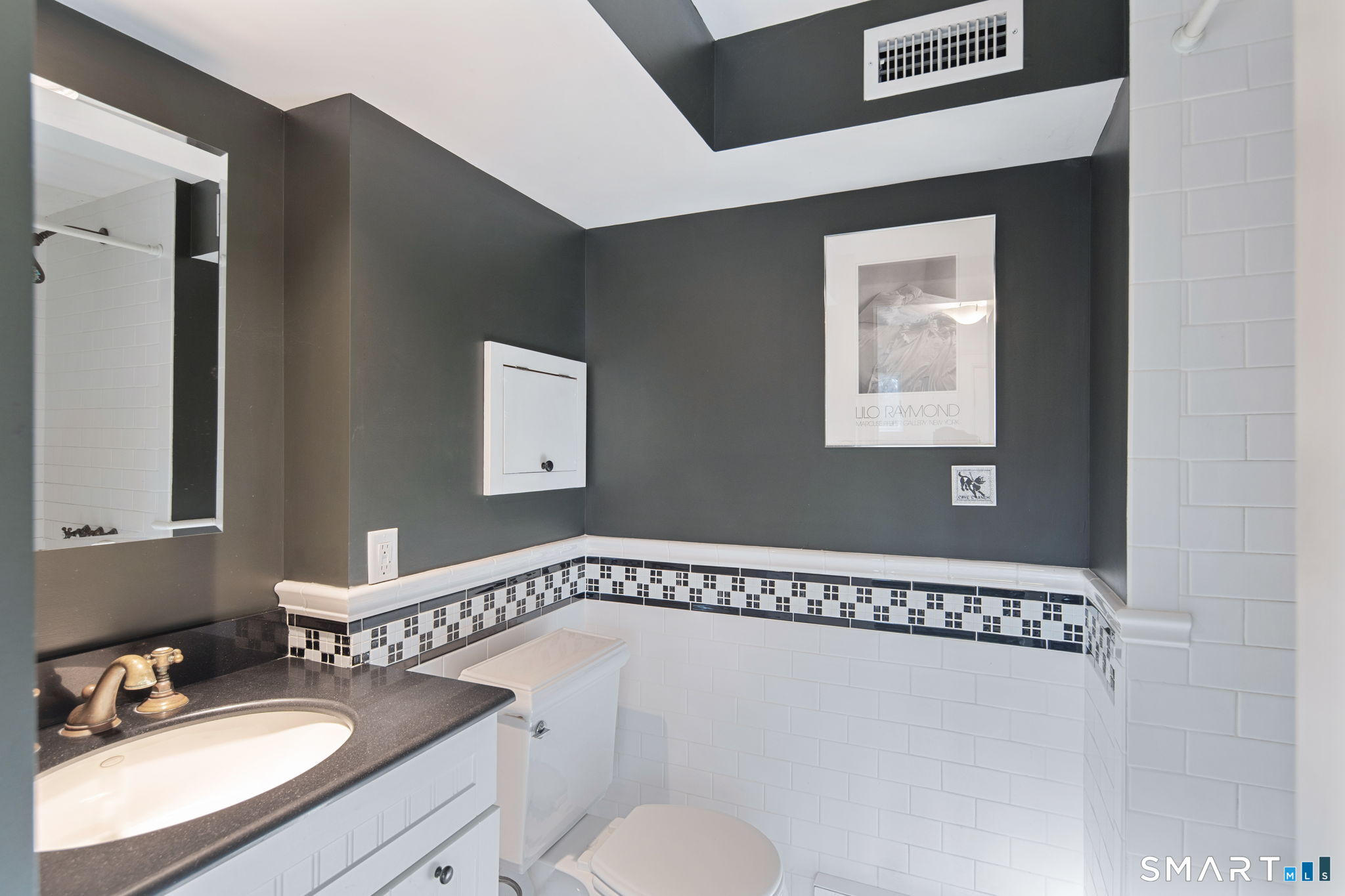135 Comstock Hill Road New Canaan CT 06840
