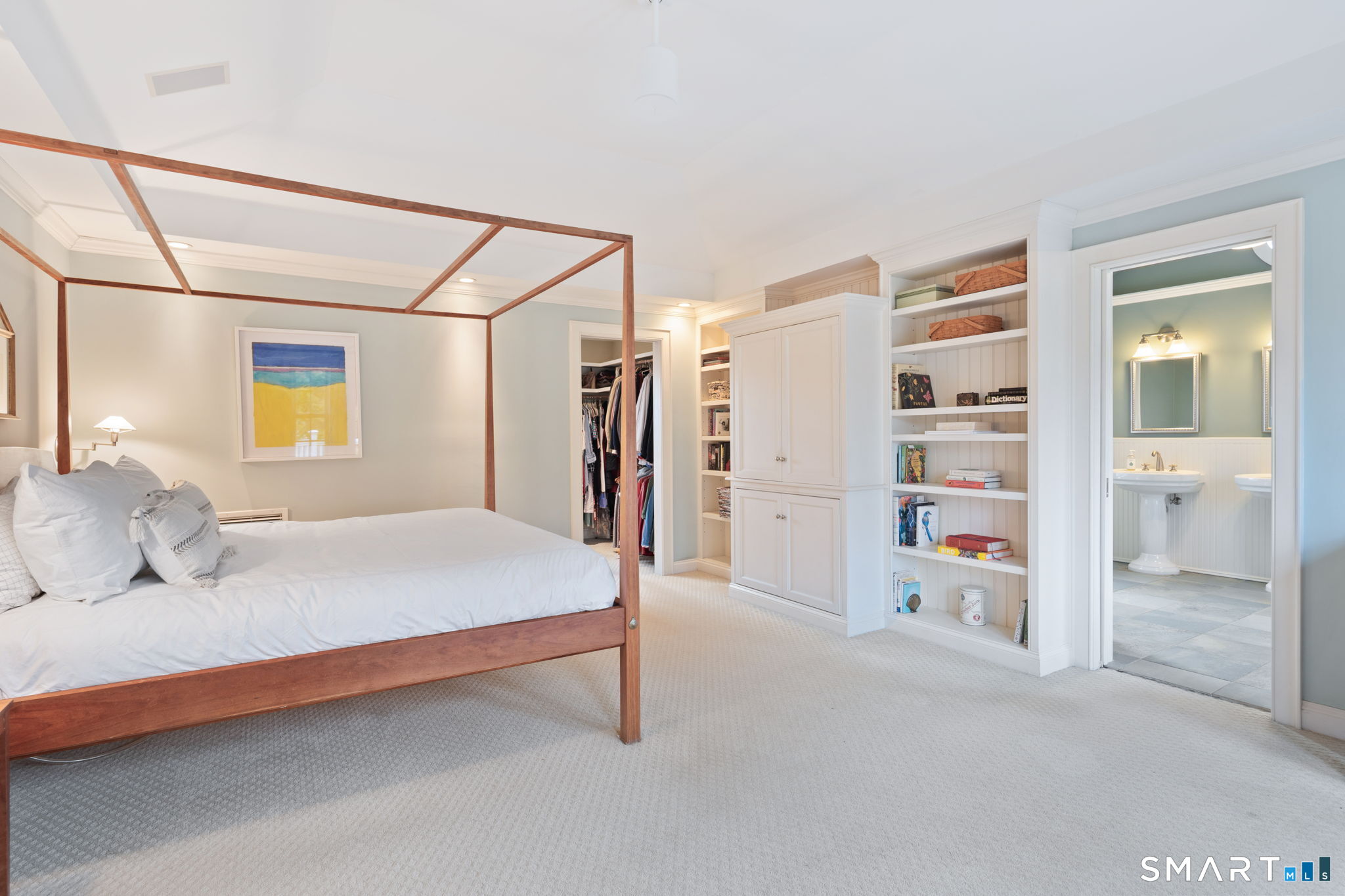 135 Comstock Hill Road New Canaan CT 06840