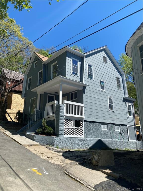 8 Willow Court Waterbury CT 06710