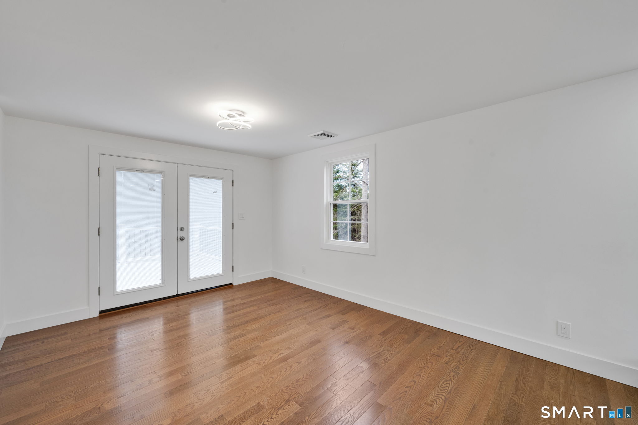 751 West Avon Road Avon CT 06001