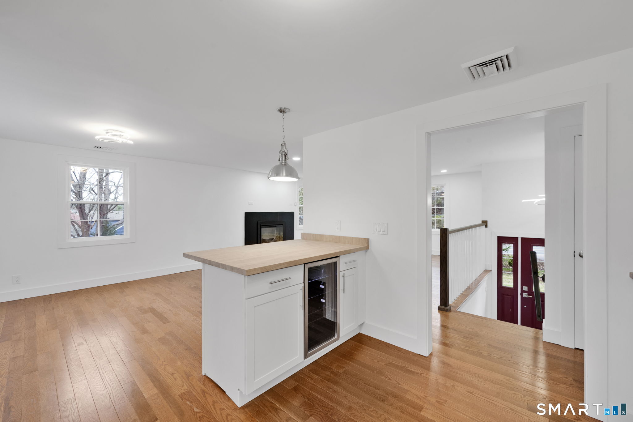 751 West Avon Road Avon CT 06001