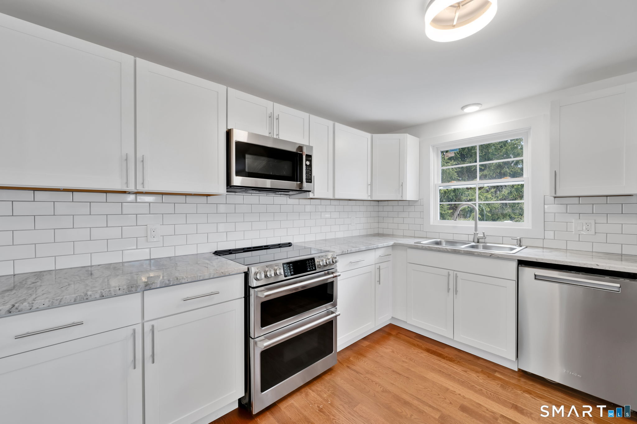 751 West Avon Road Avon CT 06001