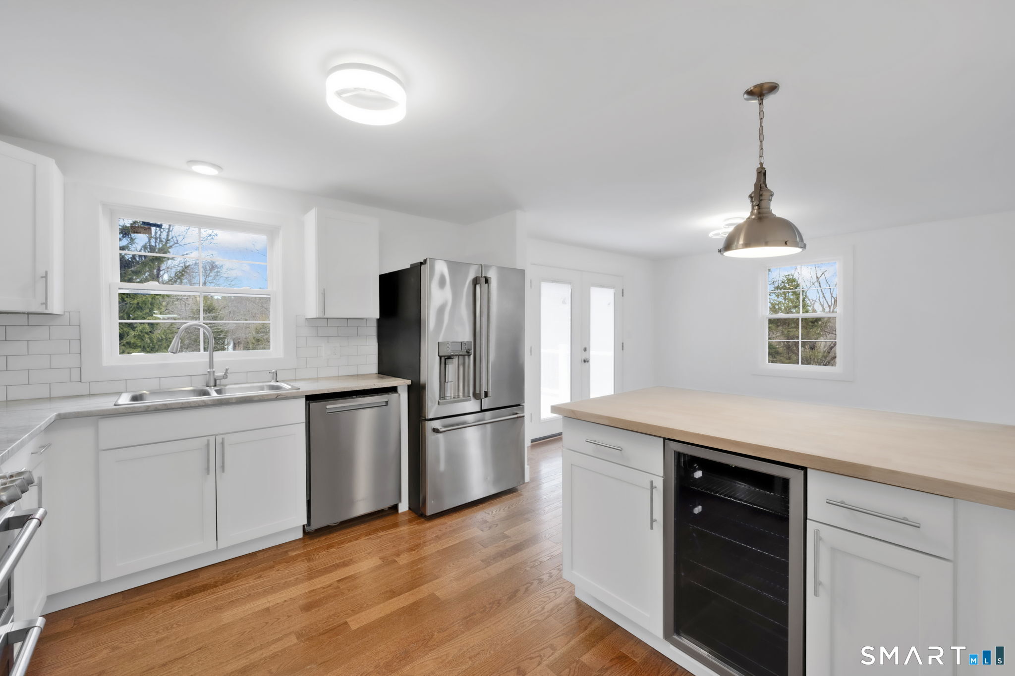 751 West Avon Road Avon CT 06001