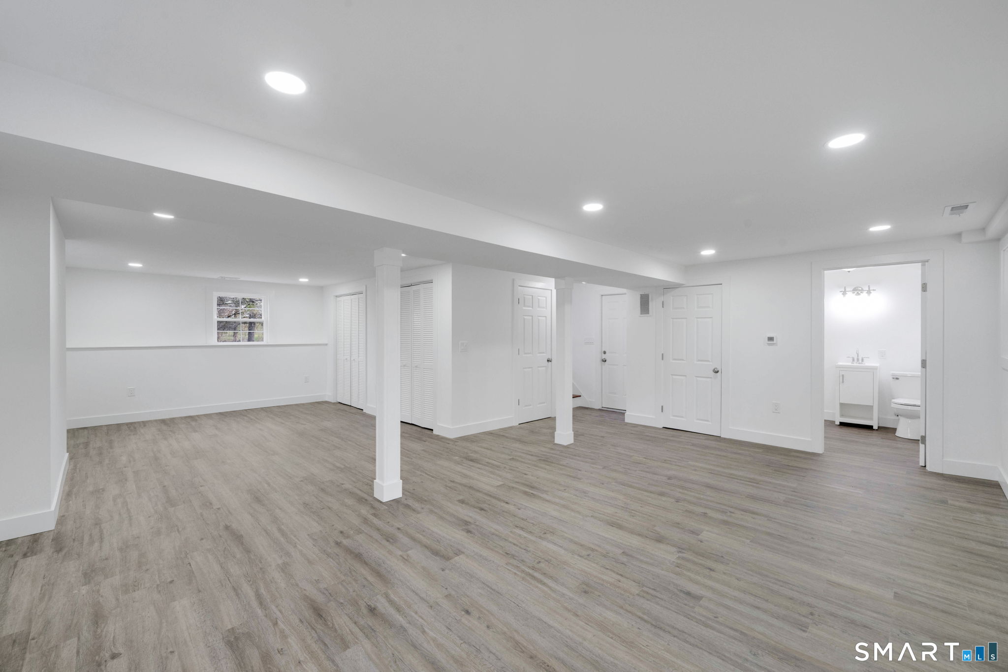 751 West Avon Road Avon CT 06001