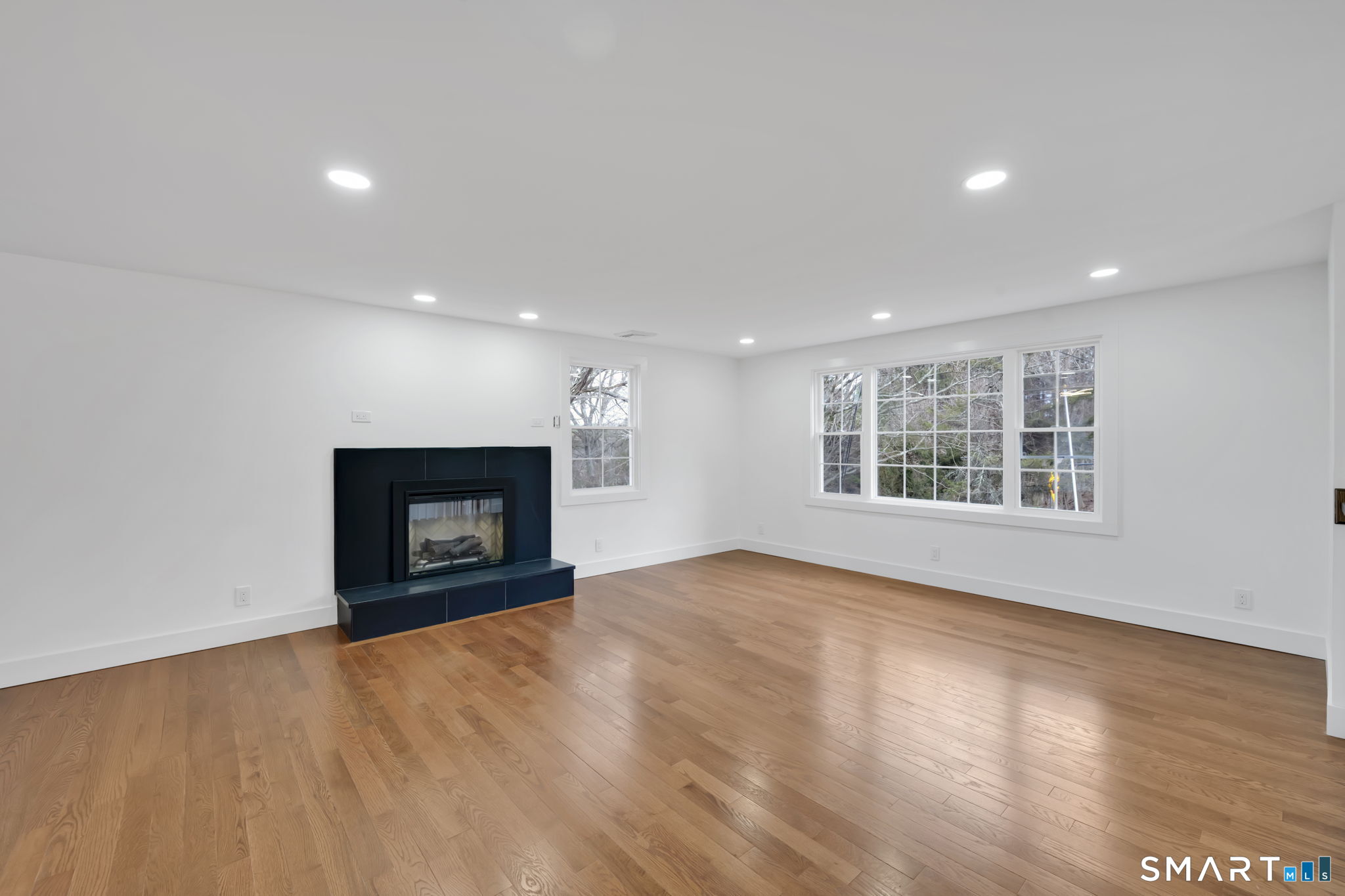 751 West Avon Road Avon CT 06001