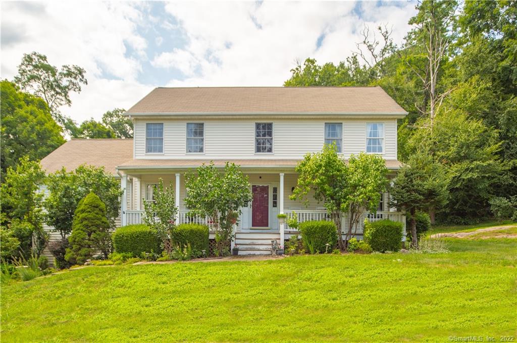 121 Warwick Road New Fairfield CT 06812