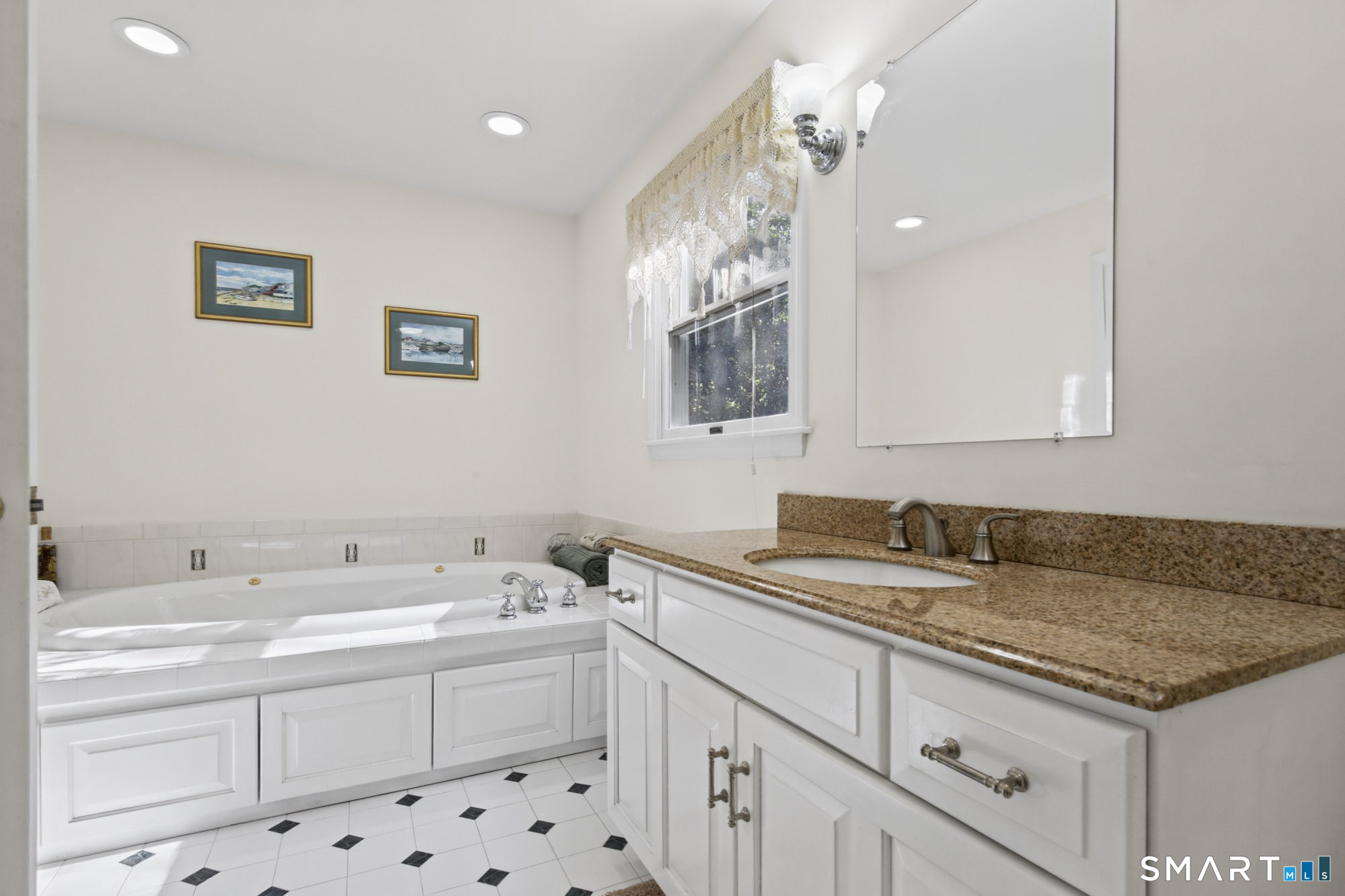 75 Mary Hall Road Stonington CT 06379