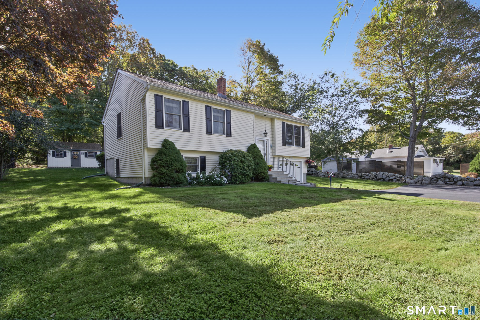 75 Mary Hall Road Stonington CT 06379