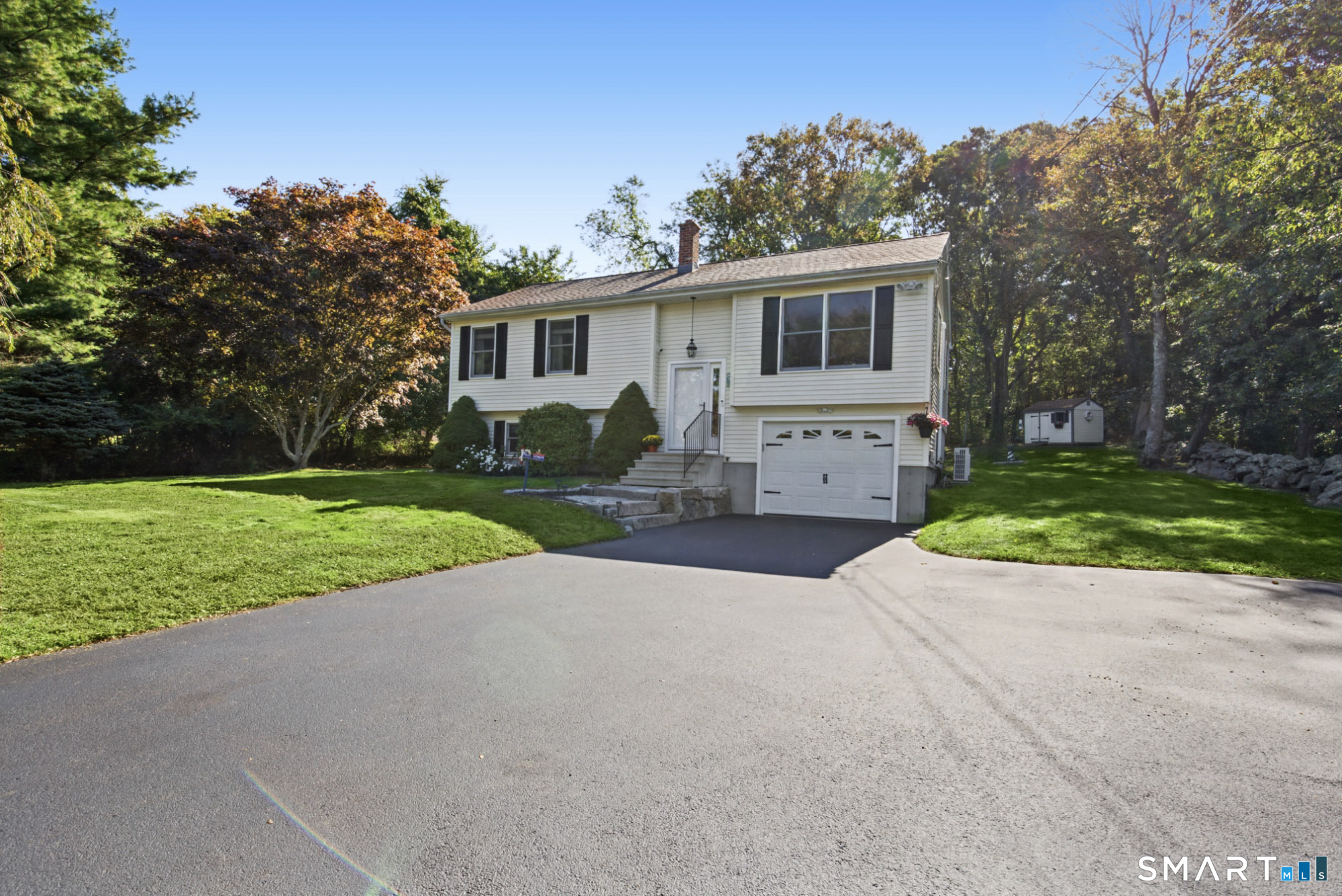 75 Mary Hall Road Stonington CT 06379