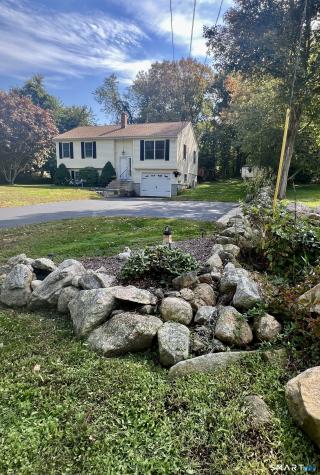 75 Mary Hall Road Stonington CT 06379