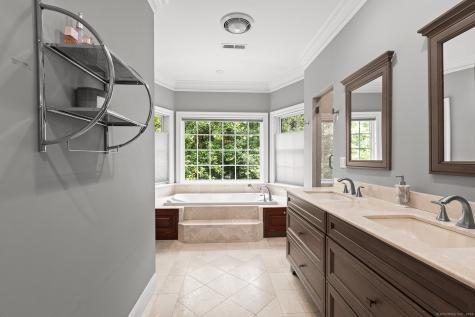 40 Wildwood Road Stamford CT 06903