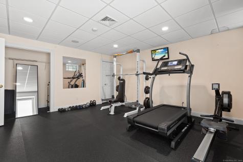 40 Wildwood Road Stamford CT 06903