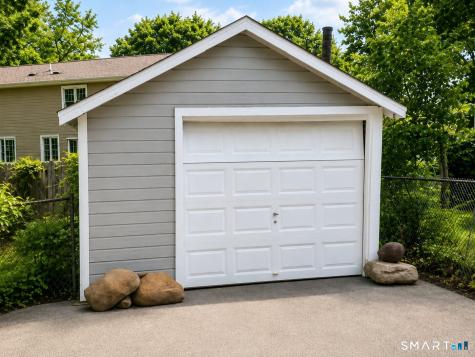25 Beechwood Avenue Milford CT 06460