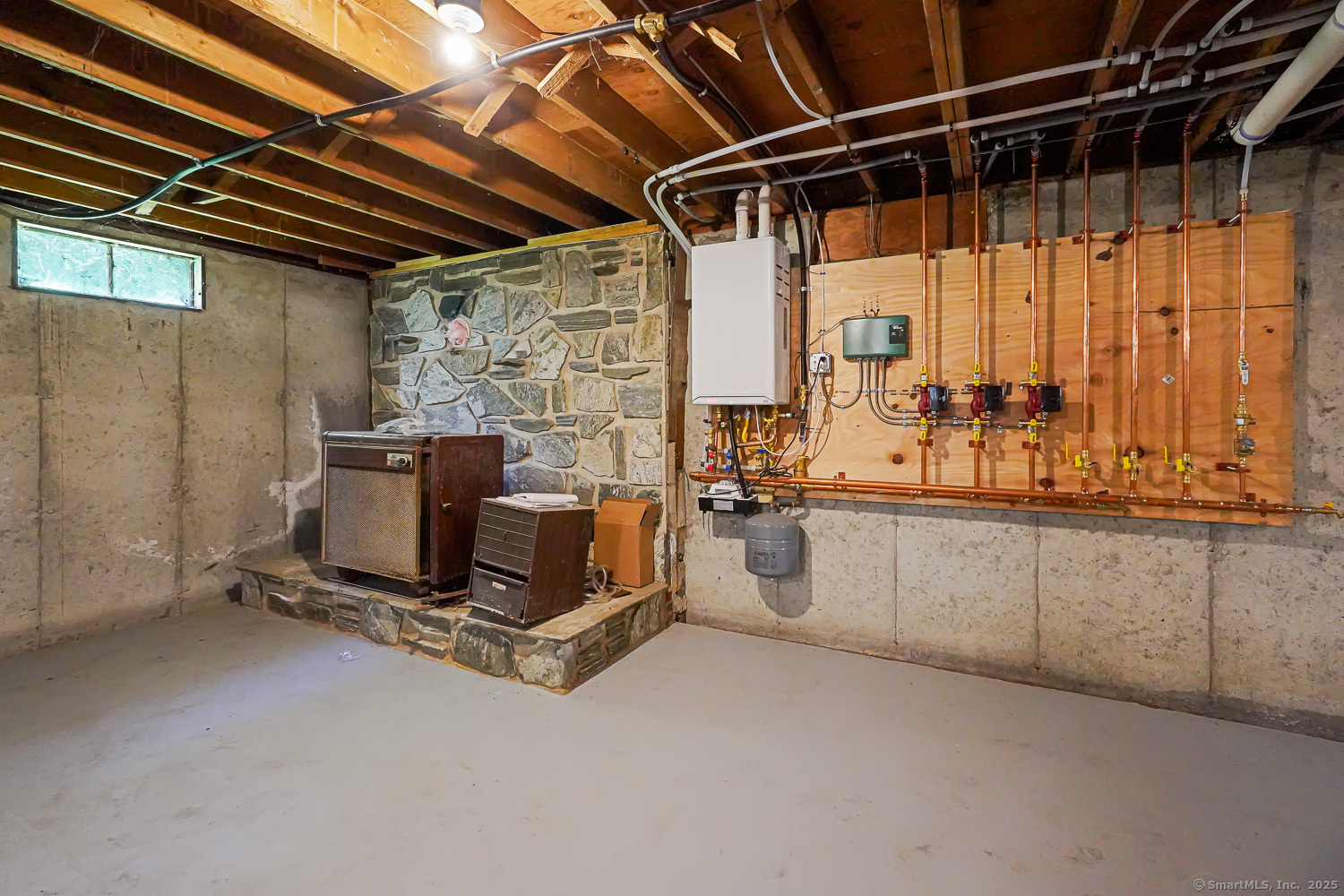 815 Mashamoquet Road Pomfret CT 06259