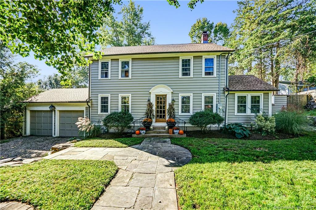 56 Homewood Avenue North Haven CT 06473