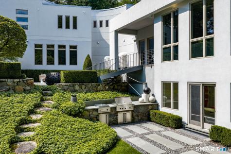 300 Sturges Ridge Road Wilton CT 06897