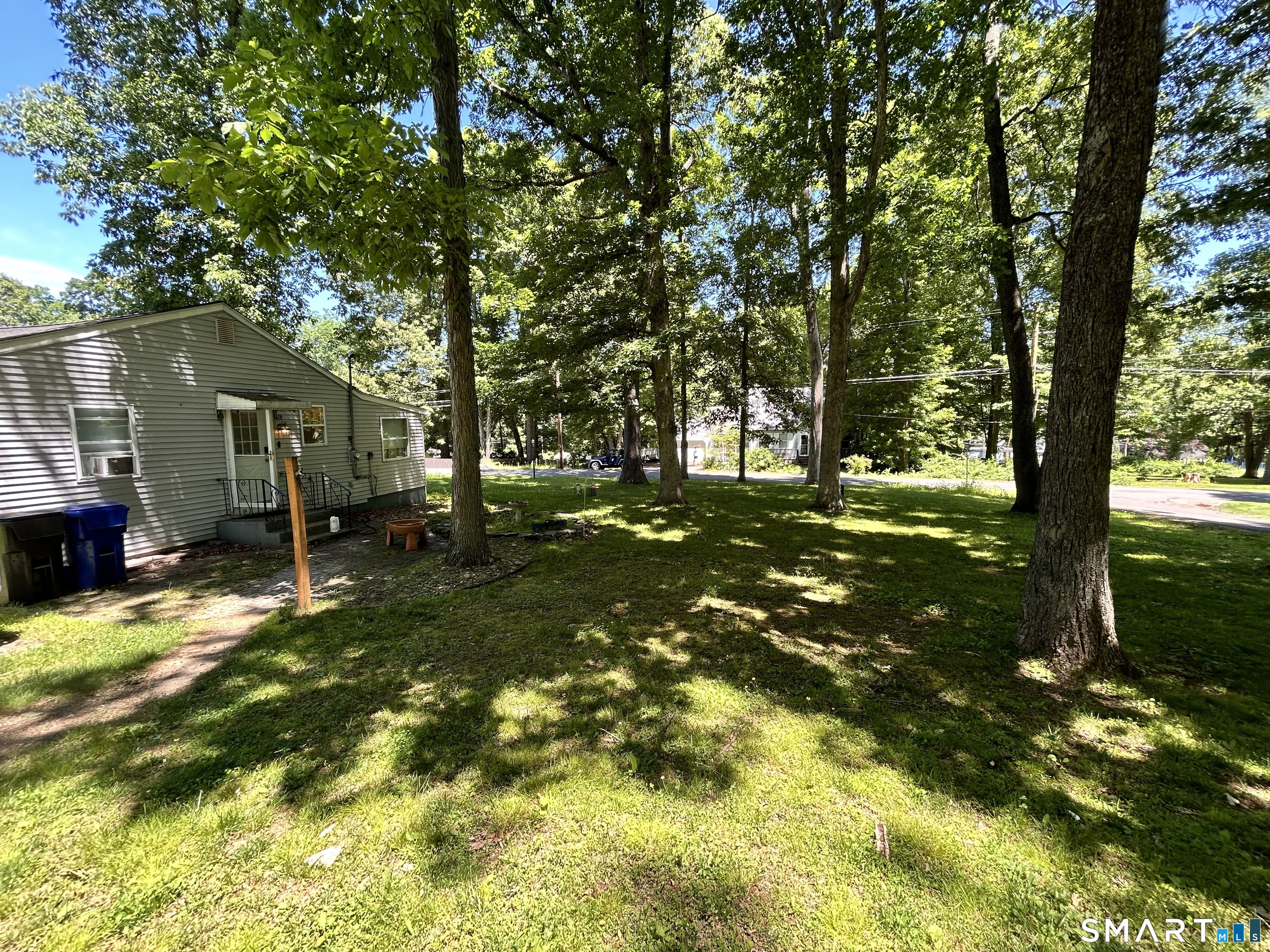 87 Edgemere Road Coventry CT 06238